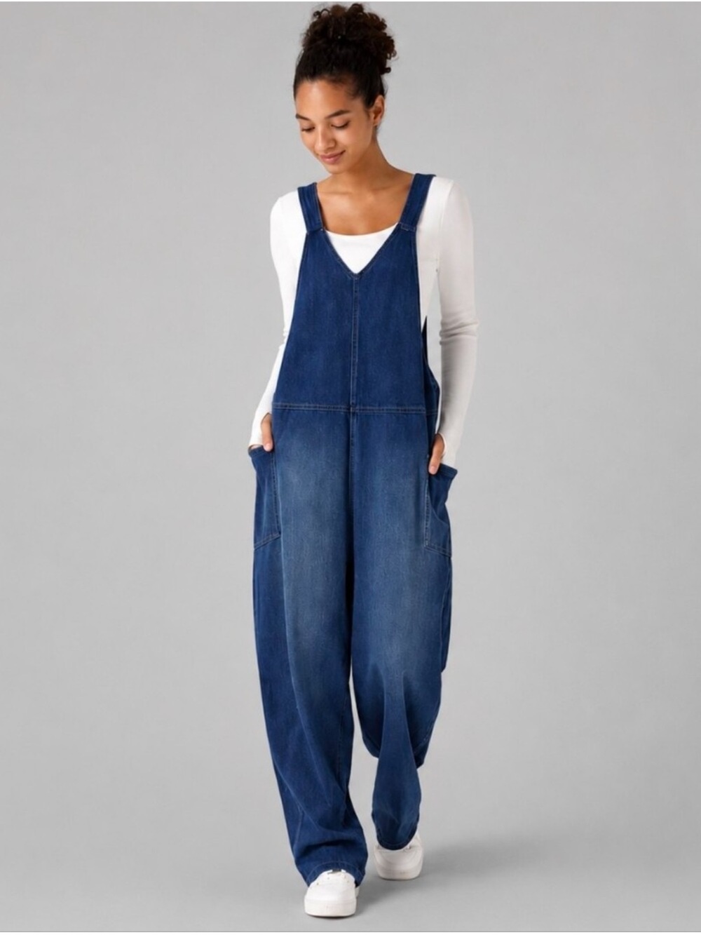 Halara Flex V Neck Pocket Washed Denim Overalls Jumpsuit Women's Sz Medium NEW